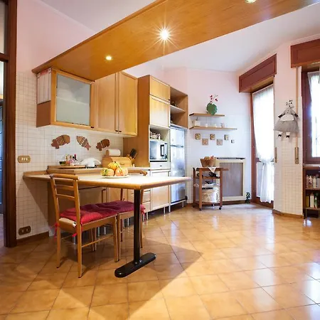 Bellini Halldis Apartment