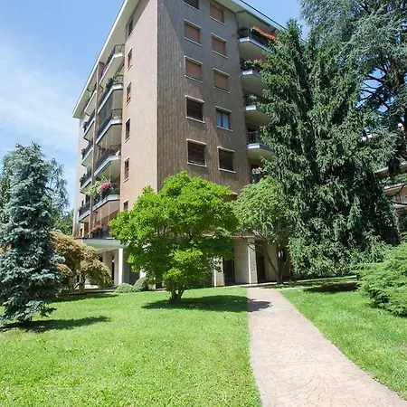 Bellini Halldis Apartment *